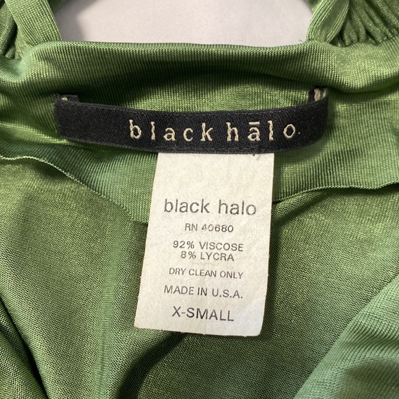 Black Halo green Viscose and Lycra top - Picture 3 of 5